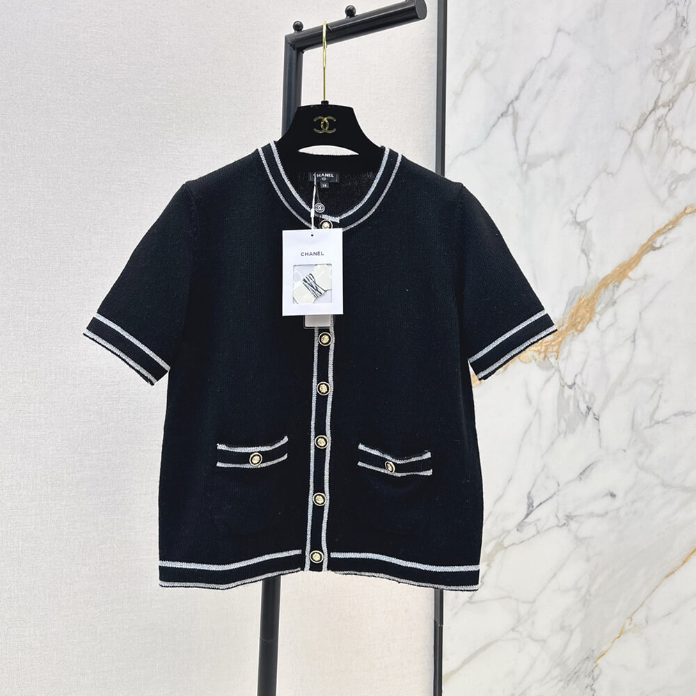 CHANEL WOMEN CARDIGAN