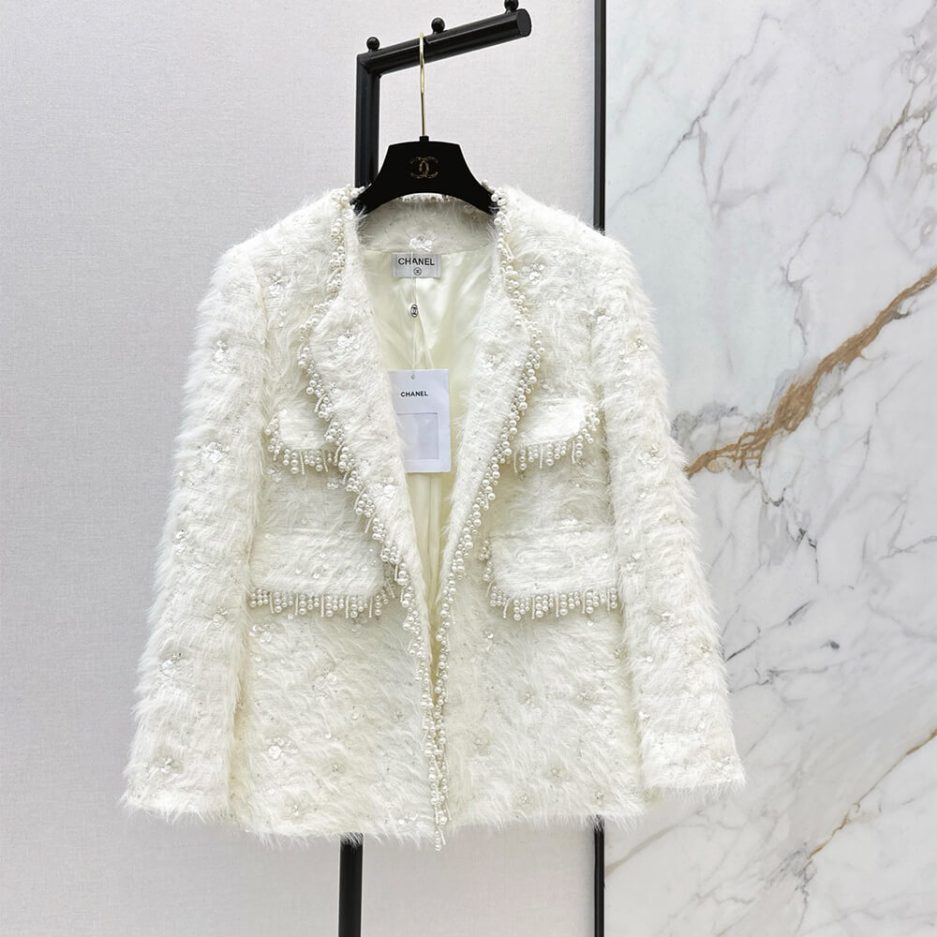 CHANEL WOMEN COAT